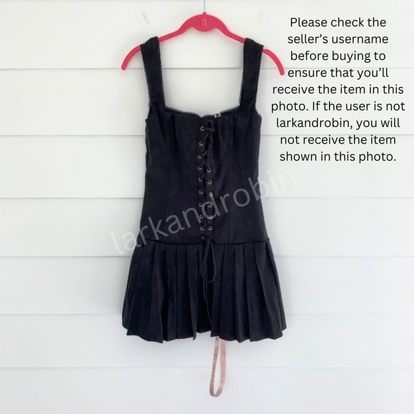 NEW House of CB Talia Dress Black Medium - Picture 15 of 17